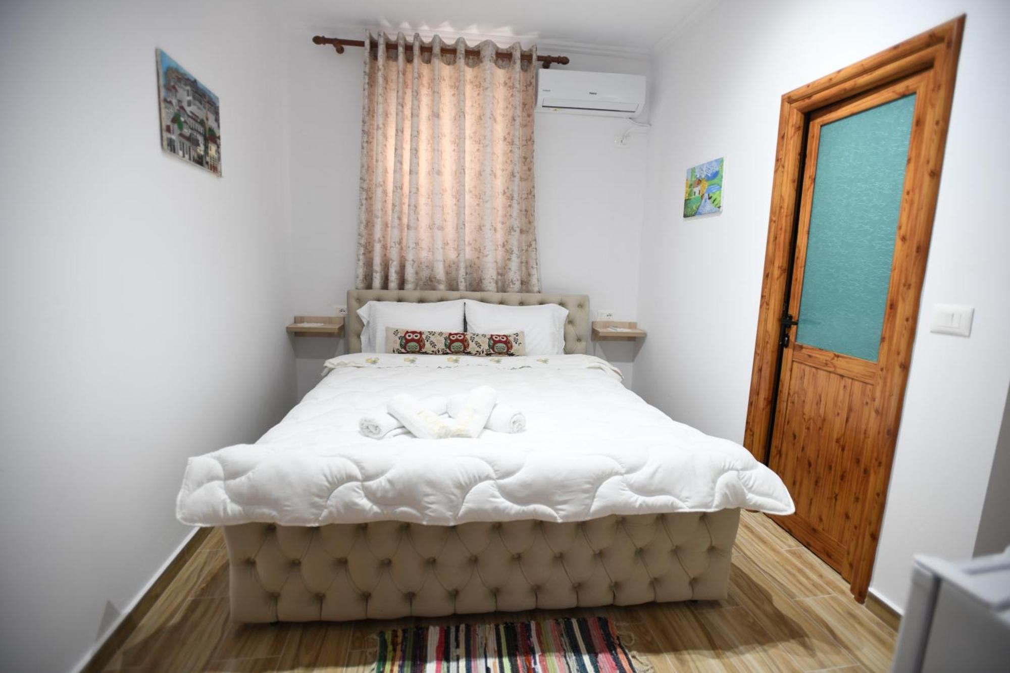 Guest House Luli เบราท ภายนอก รูปภาพ